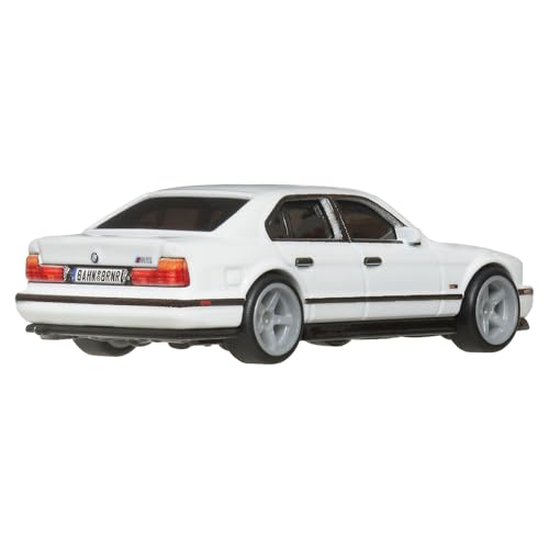 BMW M5 E34 Collector's Edition by Hot Wheels - image 8