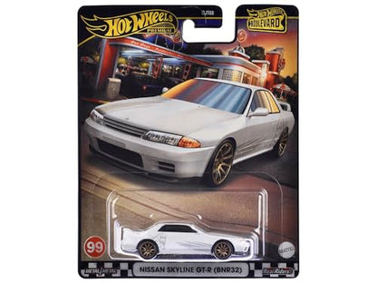 Hot Wheels Nissan Skyline GT-R, Boulevard [White] - image 1