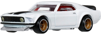 Hot Wheels Cars, Premium Fast & Furious 1:64 Scale Die-Cast Car for Collectors Inspired by Fast & Furious Movie Franchise - image 6