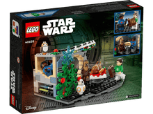 LEGO Star Wars Millennium Falcon Holiday Diorama 40658
