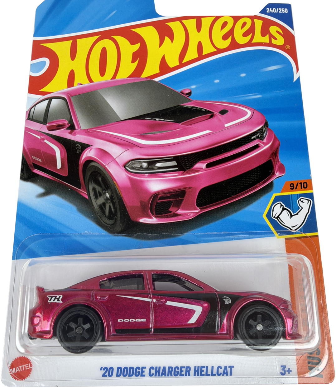 Hot Wheels '20 Dodge Charger Hellcat Super Treasure Hunt, Muscle Mania 9/10, 240/250 - Westside Toys