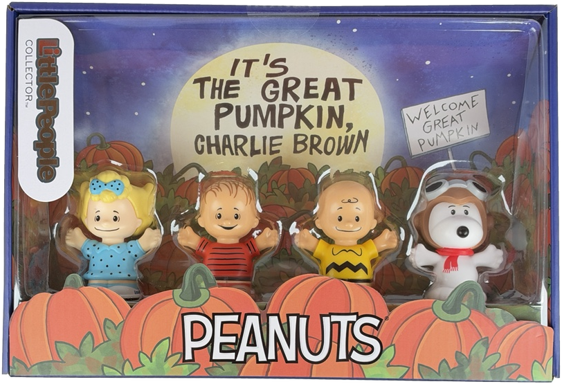 Peanuts Halloween collectible figure set in a retail box, featuring Charlie Brown, Lucy, Linus, and Snoopy with pumpkins and a moon background.